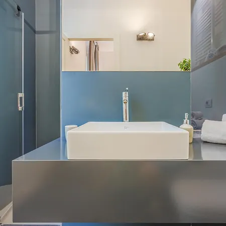 Pensionat Next Stop Relax - Near Station Modena