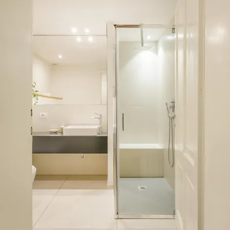 Next Stop Relax - Near Station Penzion Modena