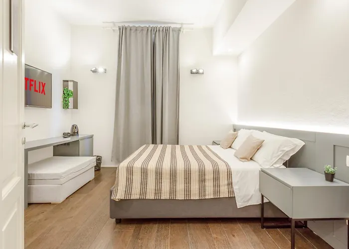 Next Stop Relax - Near Station 3* Modena